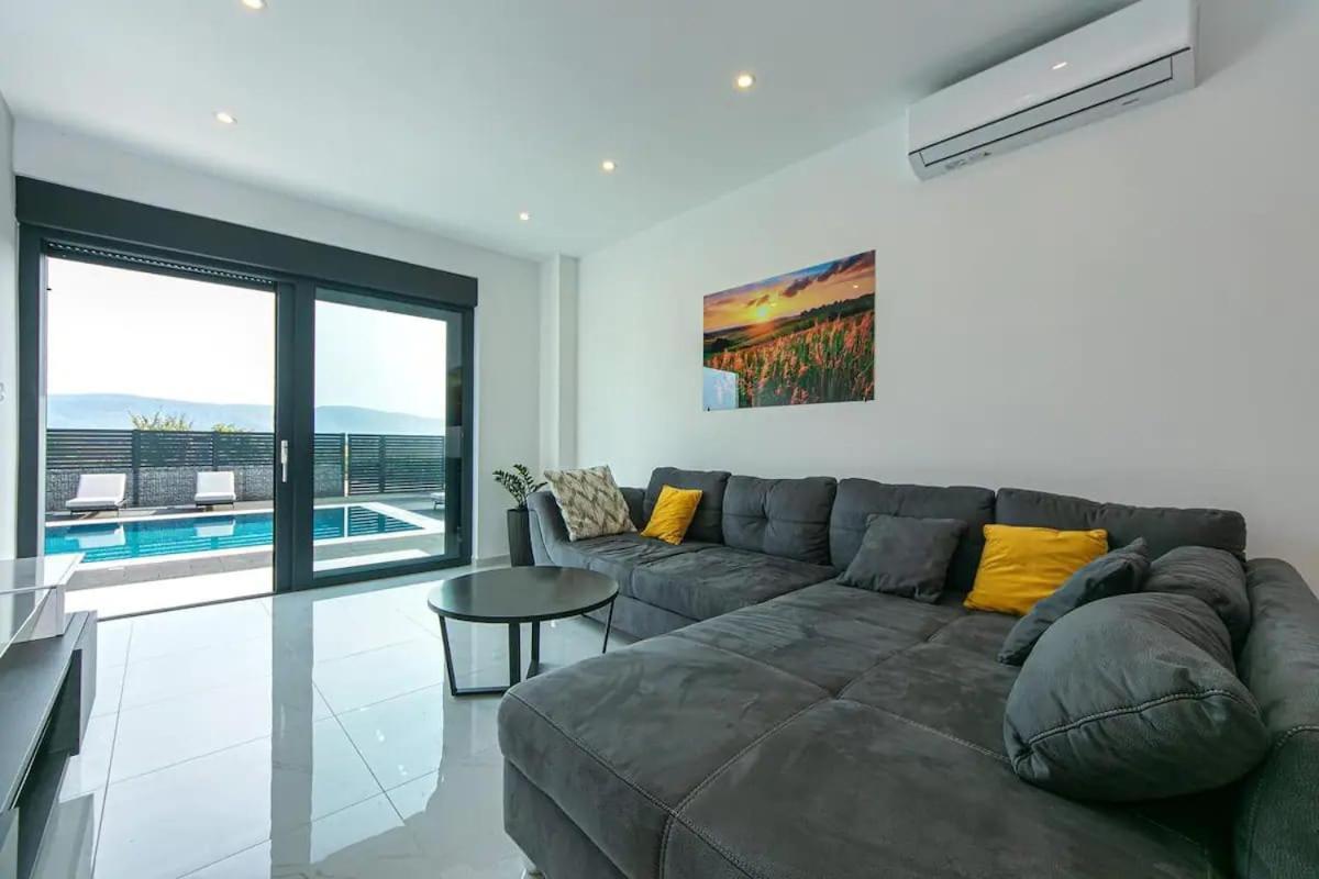 Villa Olea Zmijavci ภายนอก รูปภาพ